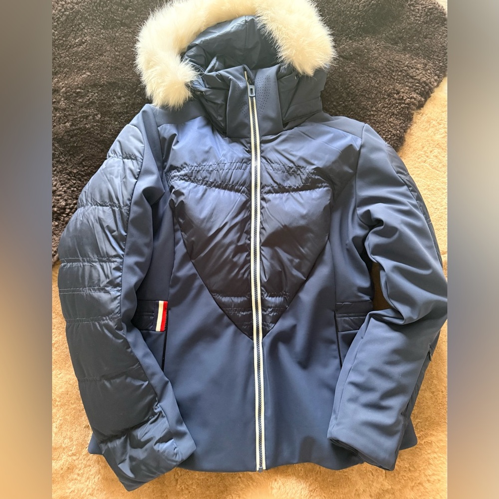 Rossignol Victorie Hybrid Jacket. So freaking warm!!!
